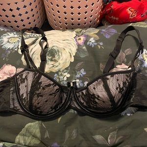 Cacique | NWOT 40C Sexy Half Cup Lace Bra